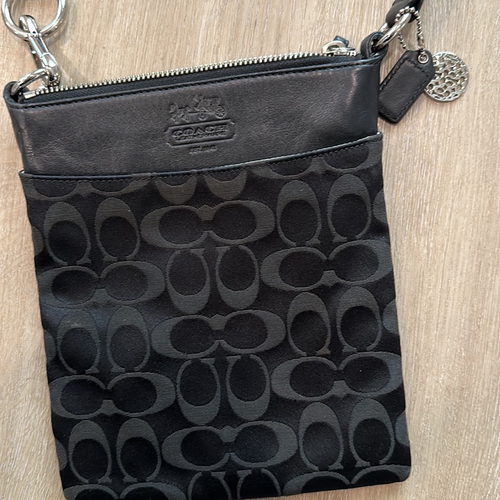 Coach Crossbody Bag - Excellent condition!